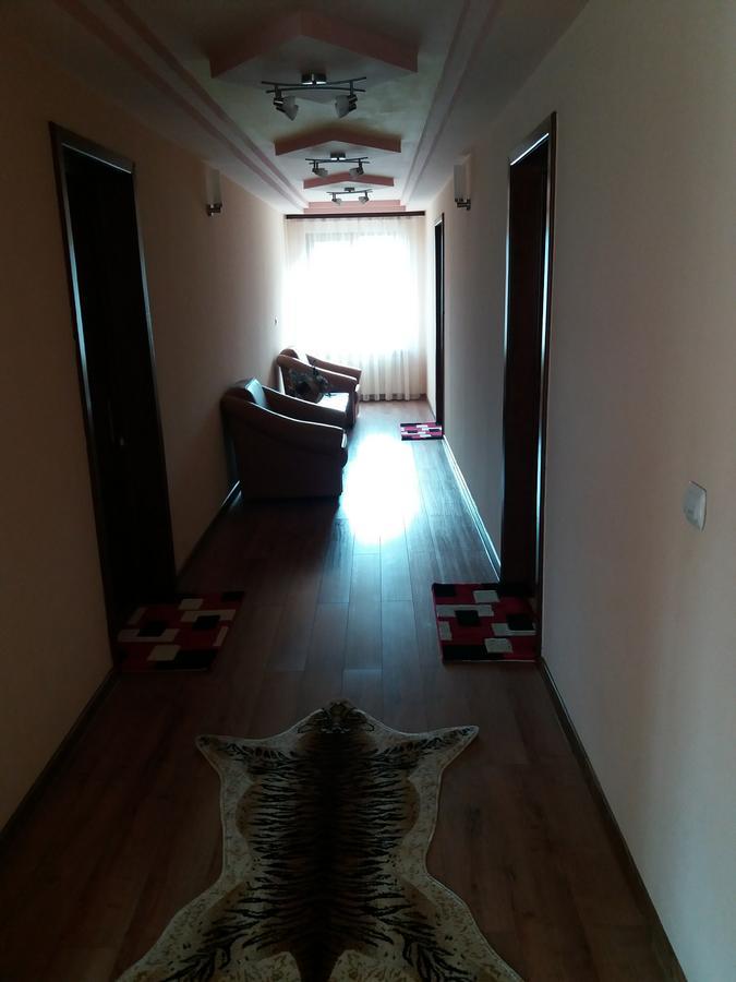 Hotel Pensiunea Alunis Sadova  Esterno foto